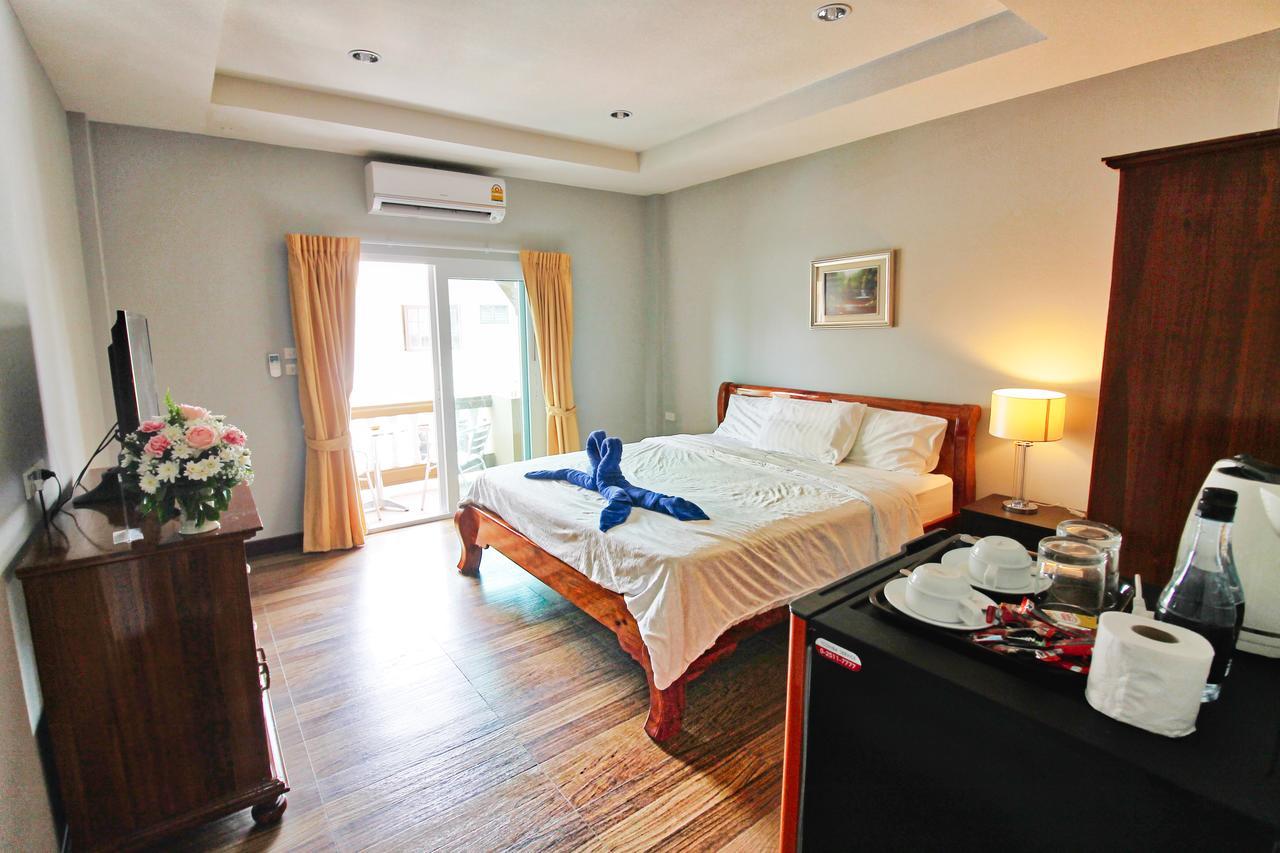 Jomtien Beach Pool House Pattaya Exterior photo